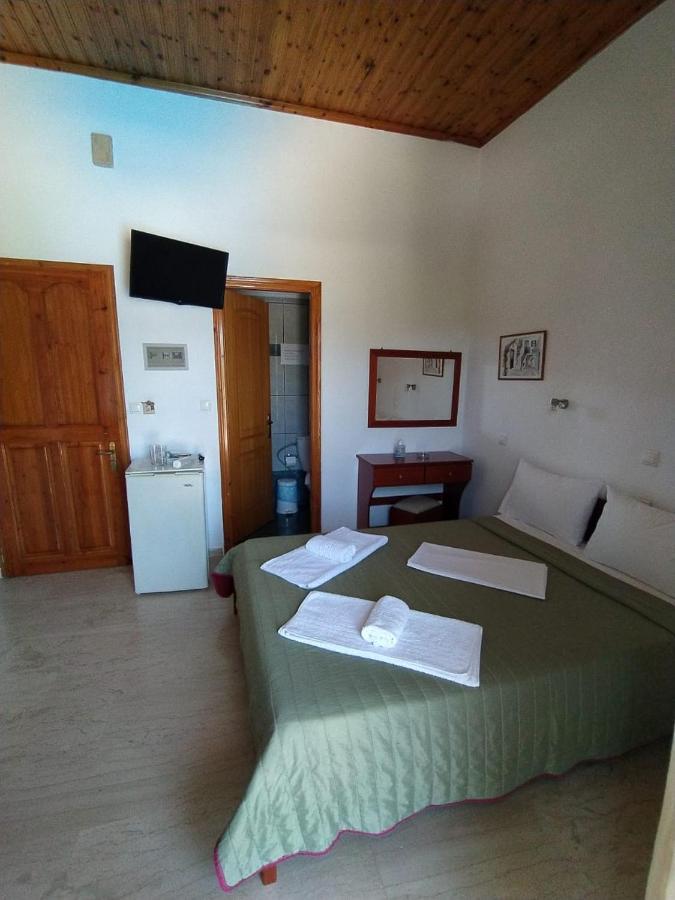 Michalis Place Apartments Василики Экстерьер фото