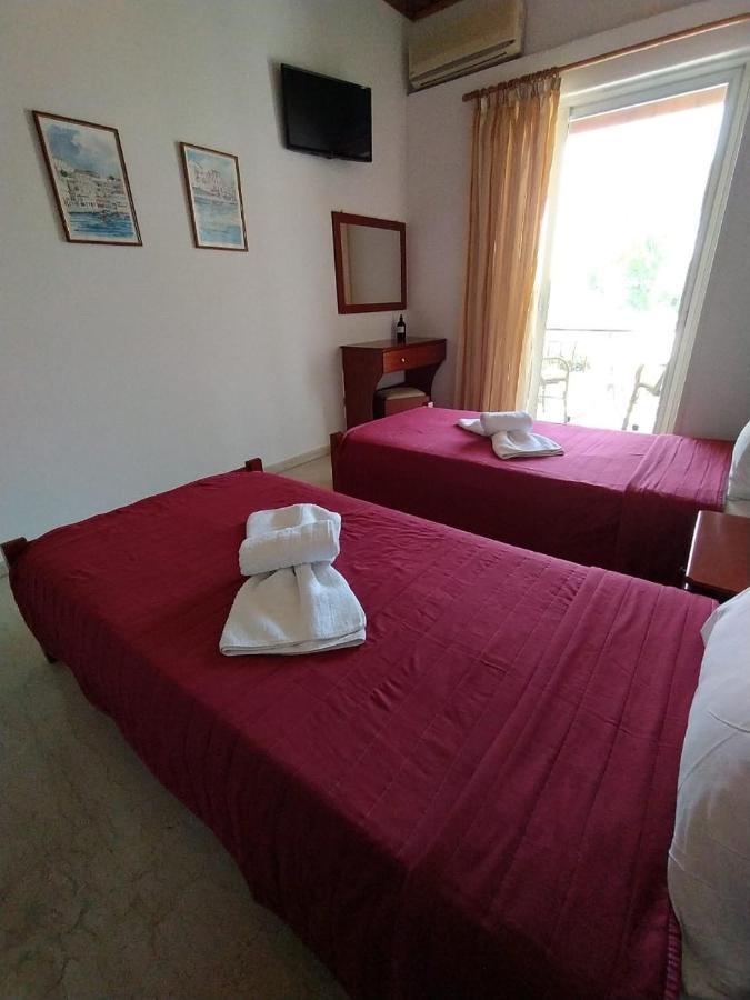 Michalis Place Apartments Василики Экстерьер фото